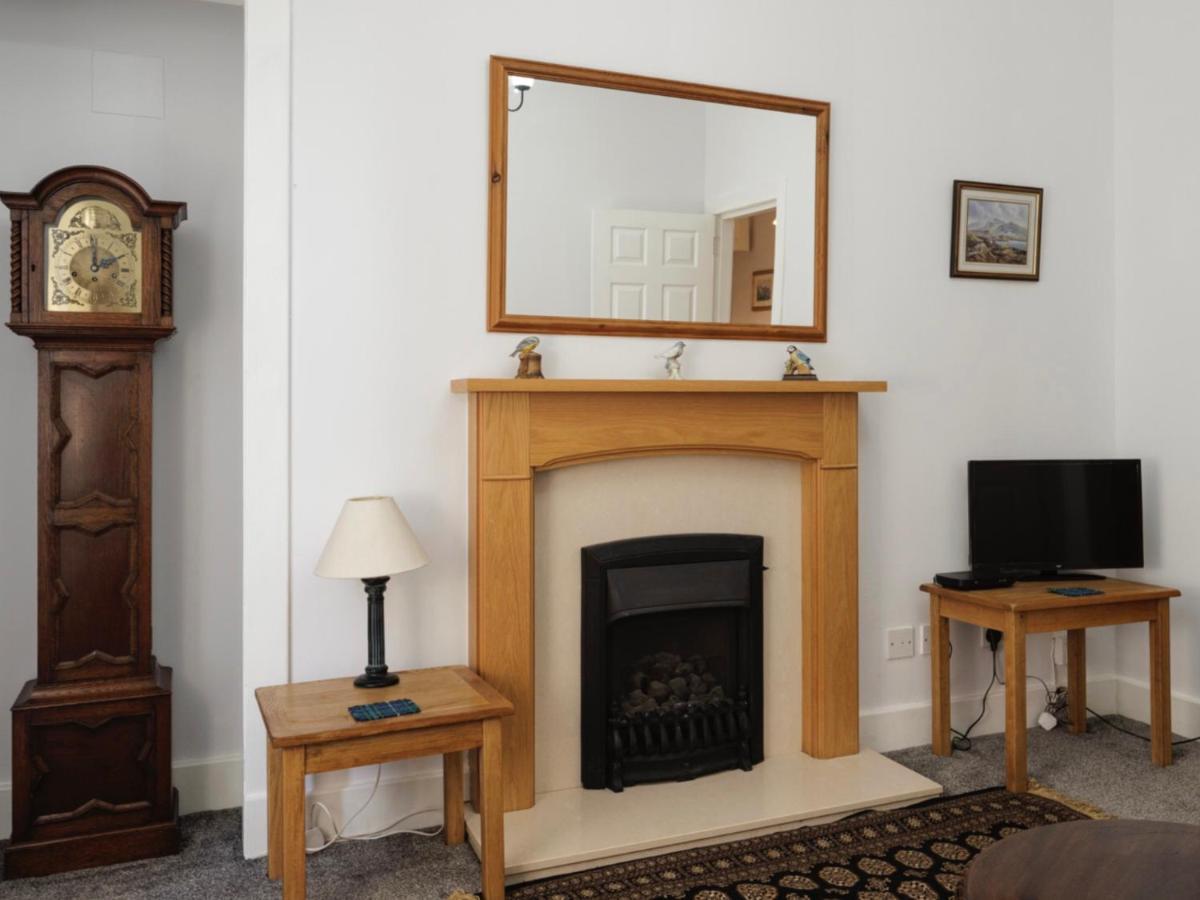 ロスシーChapelhill Hideaway Isle Of Bute Licence Ar00654Fアパートメント エクステリア 写真