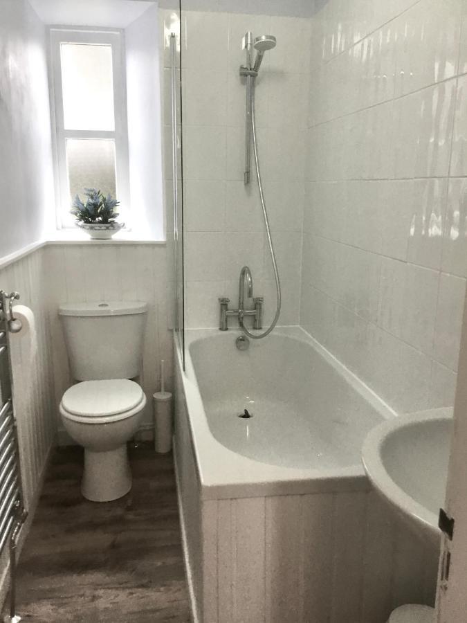 ロスシーChapelhill Hideaway Isle Of Bute Licence Ar00654Fアパートメント エクステリア 写真